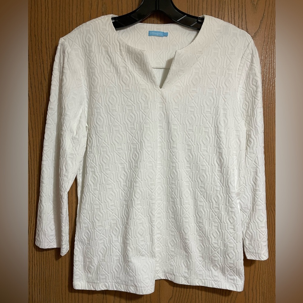 J. McLaughlin Top - White Textured with 3/4 Sleeves